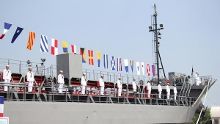 菲律宾最大军舰入役 系浙江建造油船改装(图)-军事频道-手机搜狐